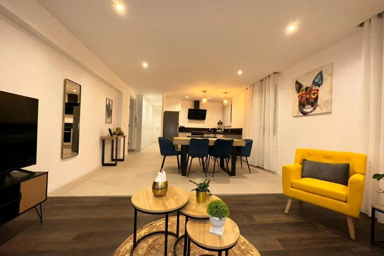 The Charming Two-Bedroom Parilly Republic Villeurbanne 0*,  France