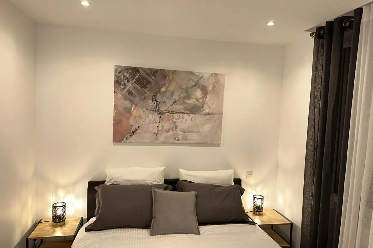 The Charming Two-Bedroom Parilly Republic Villeurbanne 0*,  France