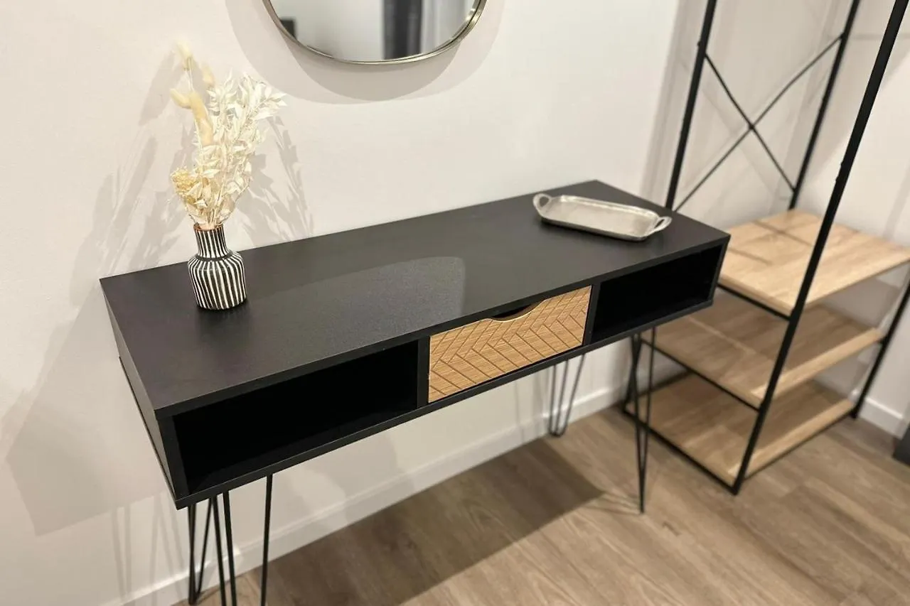 The Charming Two-Bedroom Parilly Republic Villeurbanne 0*,